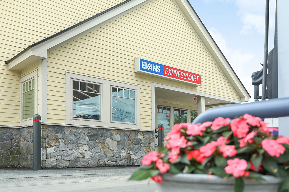 Visit Our Lebanon, New Hampshire Location Evans Expressmart